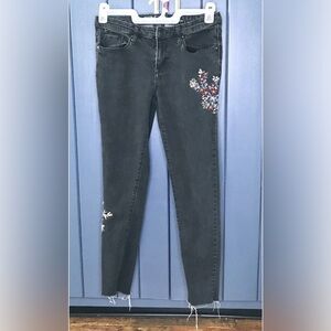 Mossimo Floral Black Skinny Jeans Size 4 Raw Hem Mid Rise Whimsigoth Boho